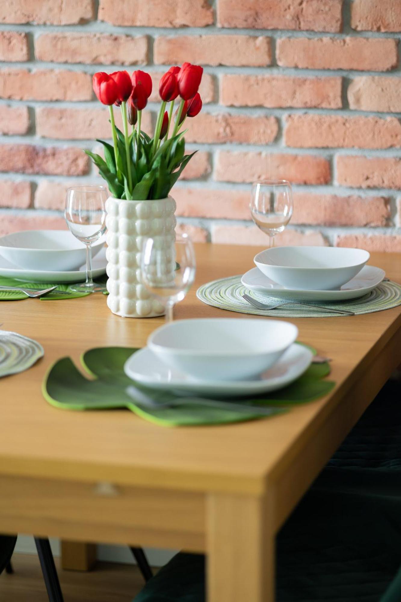 Apartament Industrial With Parking Wola By Renters Warszawa