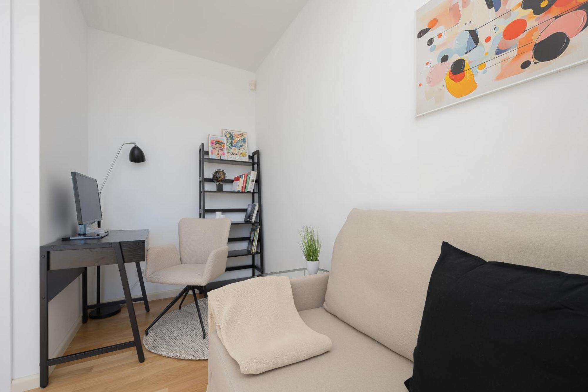 Luxury Four Bedroom With Parking & Balcony In Mokotow By Renters Prestige Apartamento