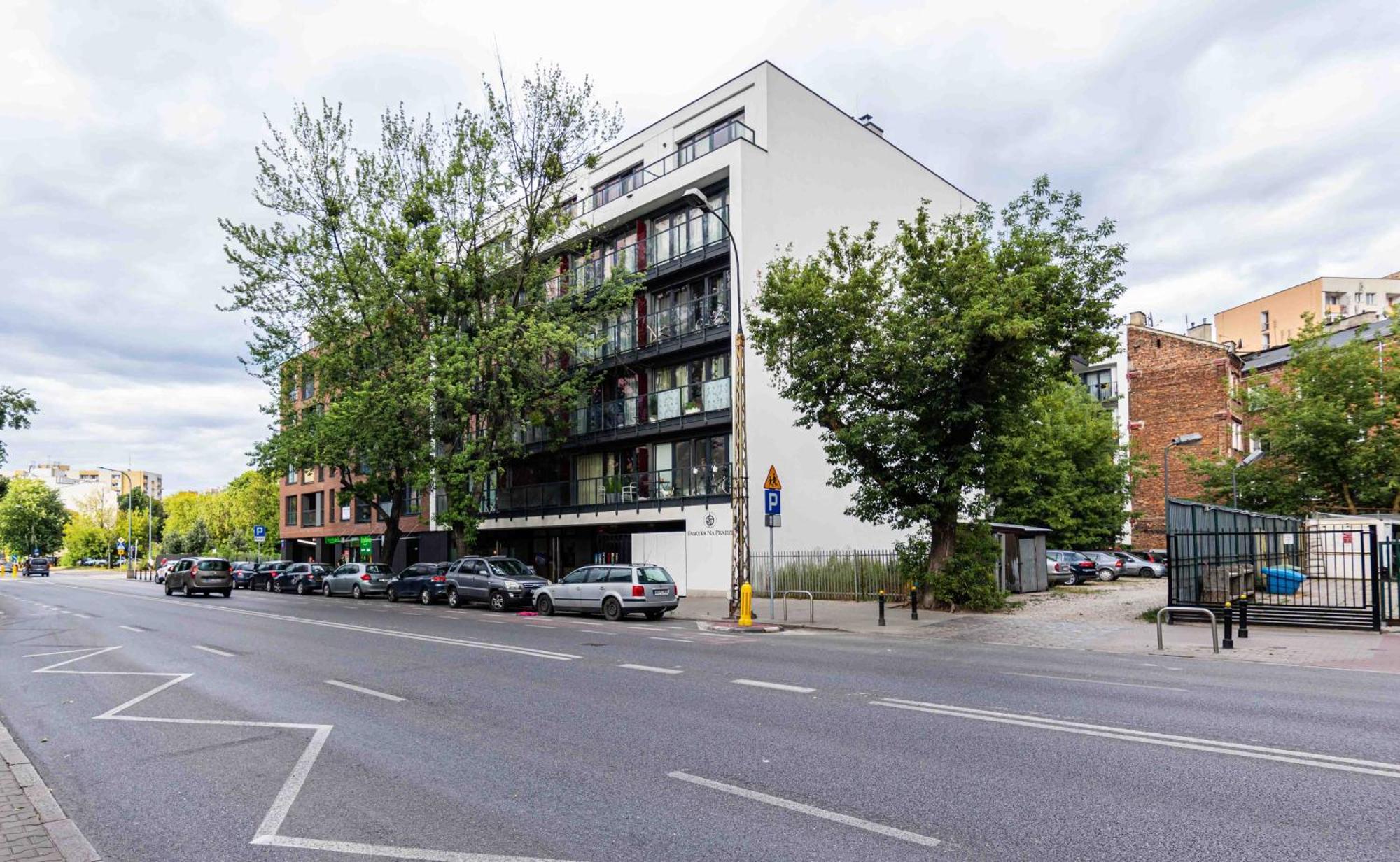 Praga Factory Stylish Spot Apartment *
