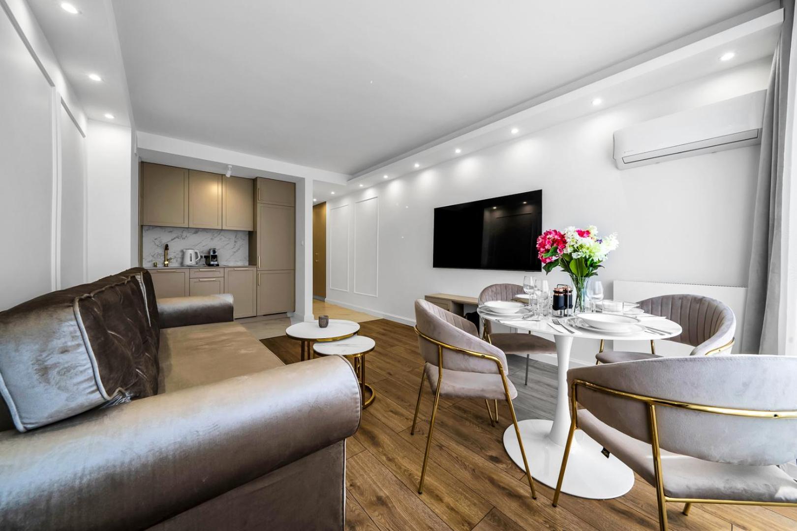 Centrum - Workspace, Balcony - By Rentujemy Apartamento *