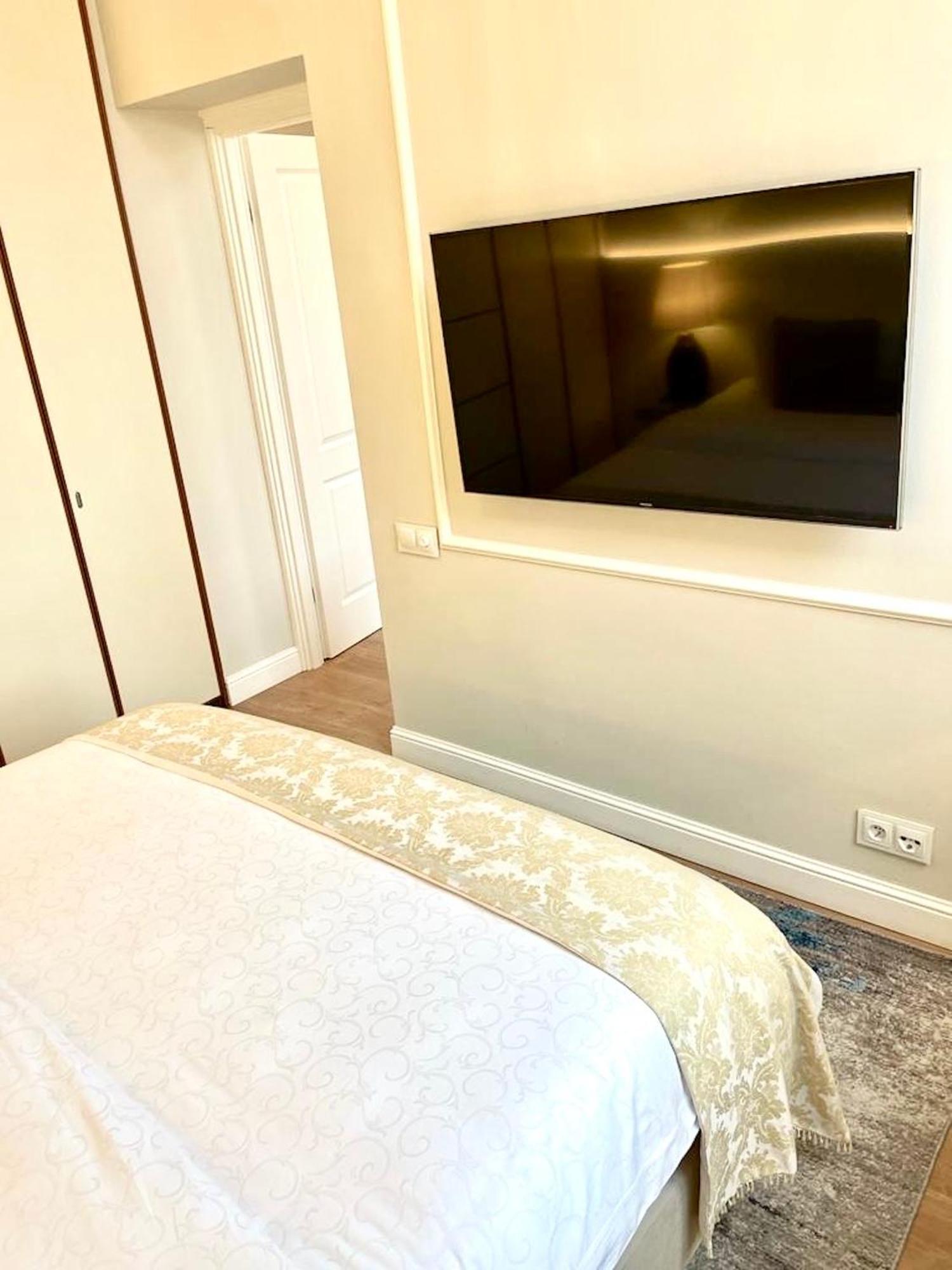 Aparthotel Mondrian Luxury Suites & Apartments Old Town *
