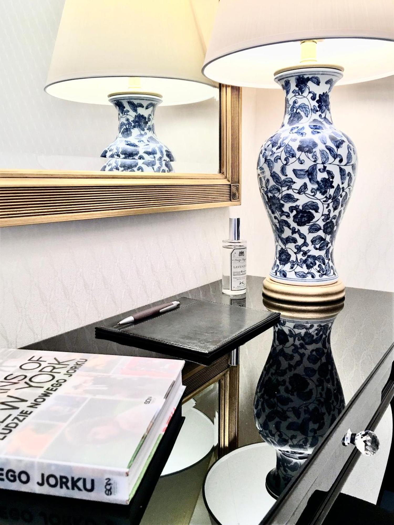 Aparthotel Mondrian Luxury Suites & Apartments Old Town *