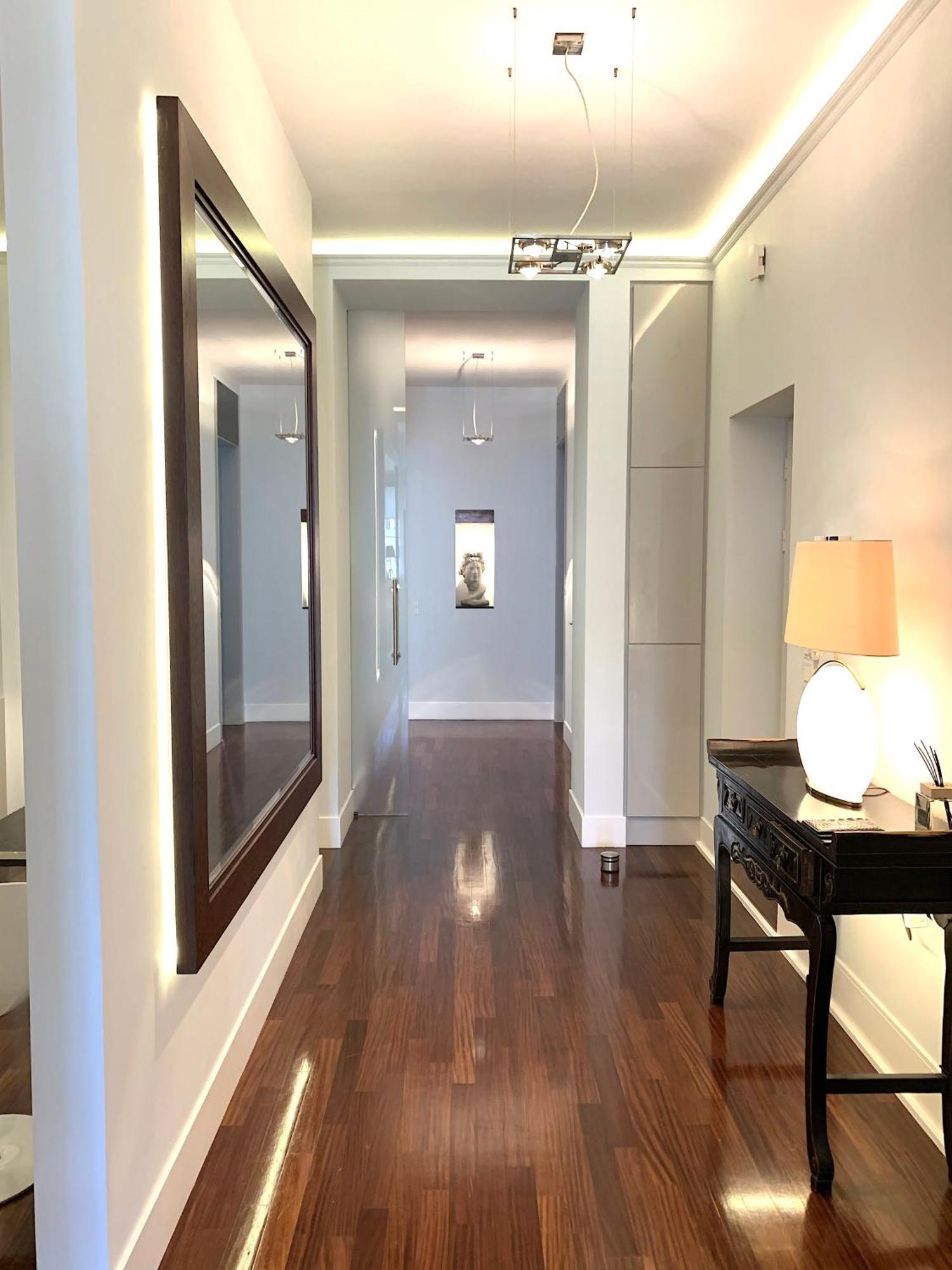 Mondrian Luxury Suites & Apartments Old Town Warsaw