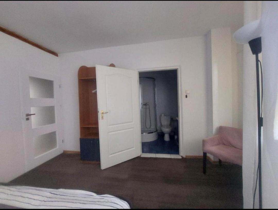 Guest house Apart Lwowska Warsaw
