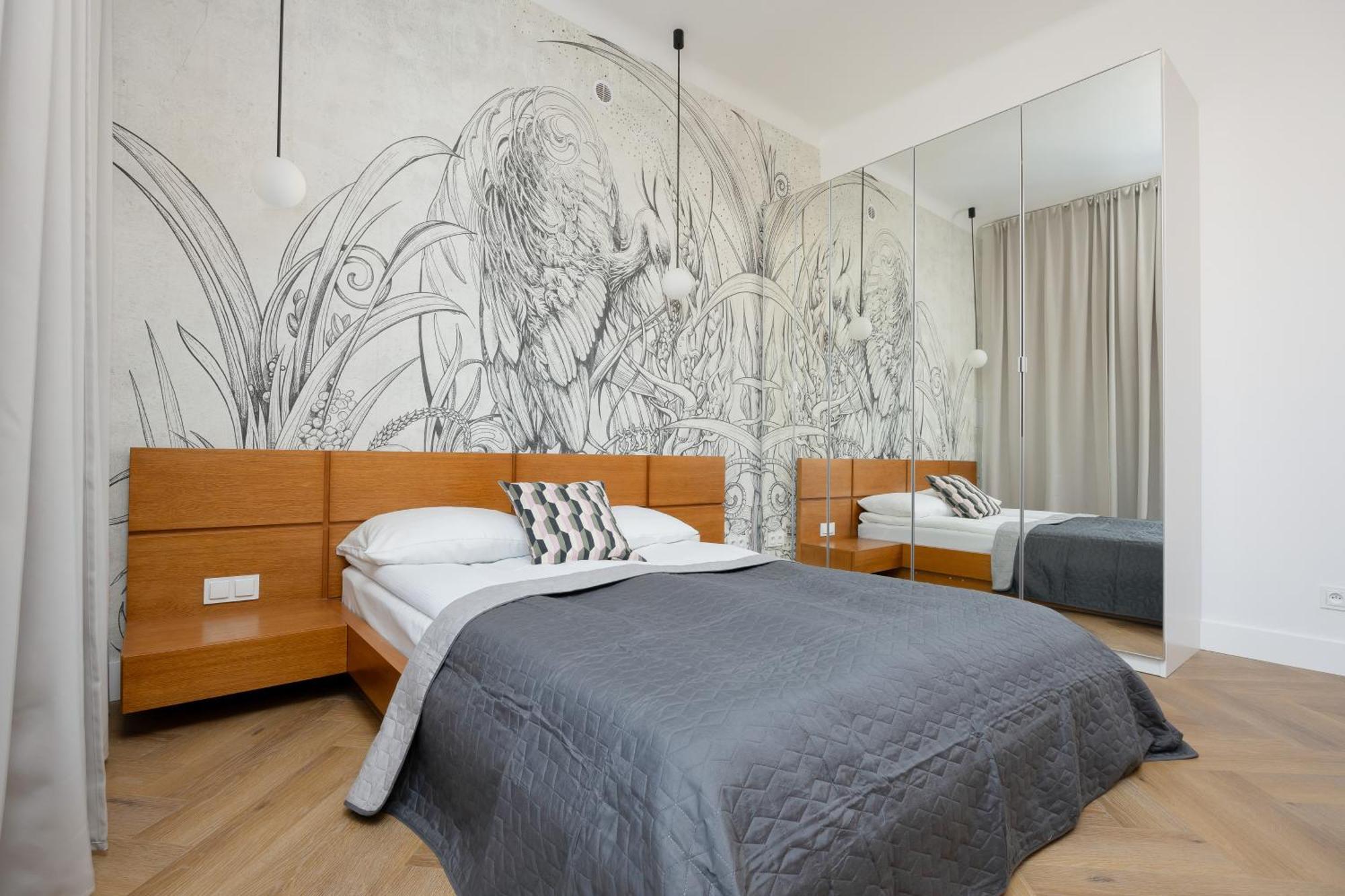 Apartment Heart Of The Old Town Royal By Renters
