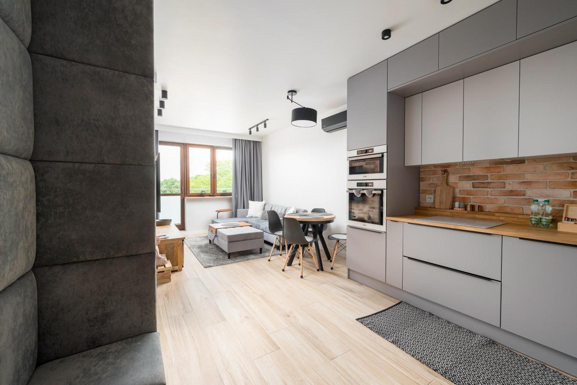 Sadyba Modern Studio Apartment