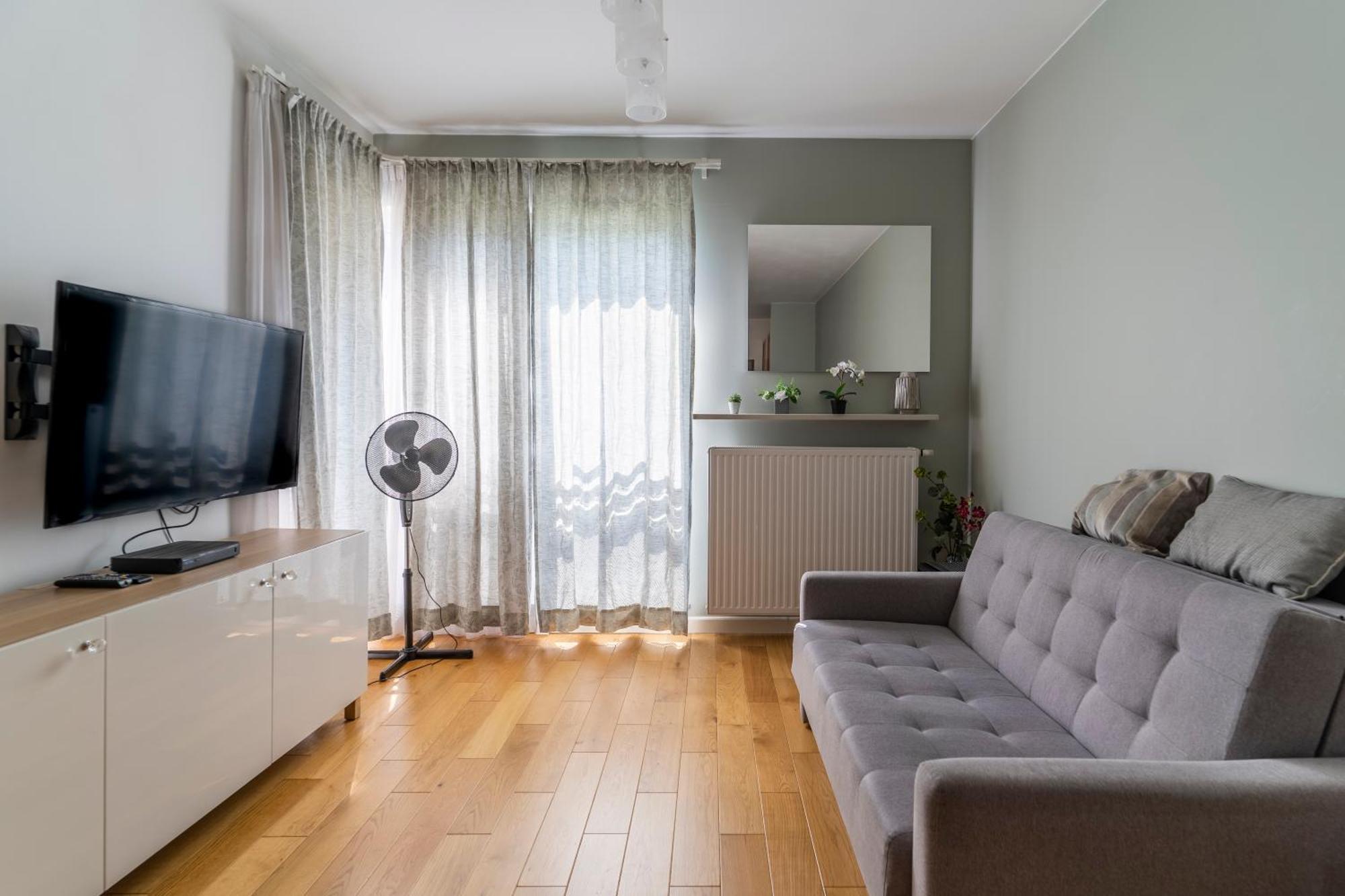 Apartment First -- Zoliborz 1 *