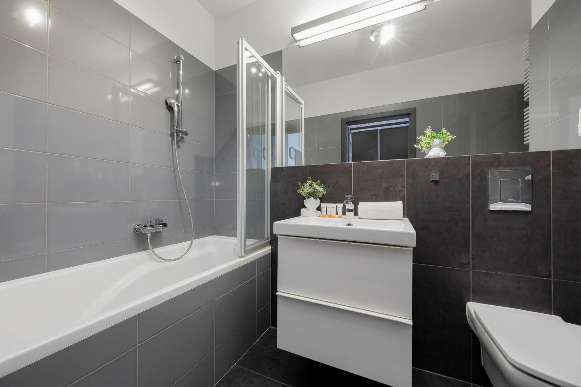 Apartment Nowoczesny Z Parkingiem Na Pradze Poludnie W Warszawie By Renters