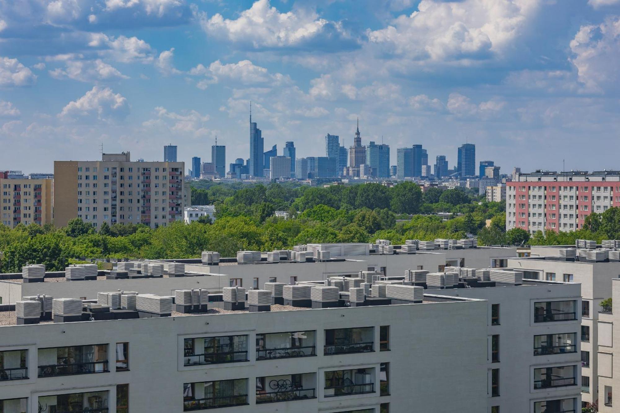 Nowoczesny Z Parkingiem Na Pradze Poludnie W Warszawie By Renters Apartment