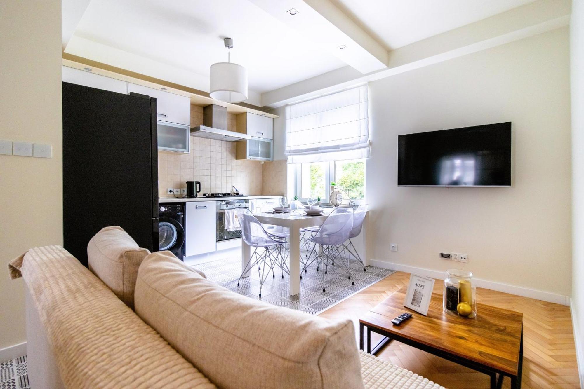 Renovated 3 Apt. Near Polin/oldtown Apartment Warsaw