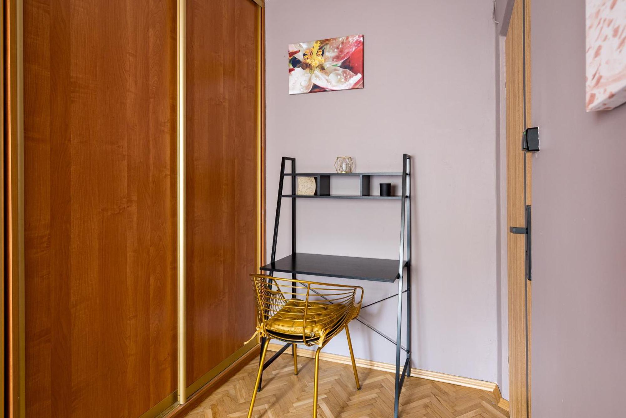 Apartment Metro Natolin Comfort *