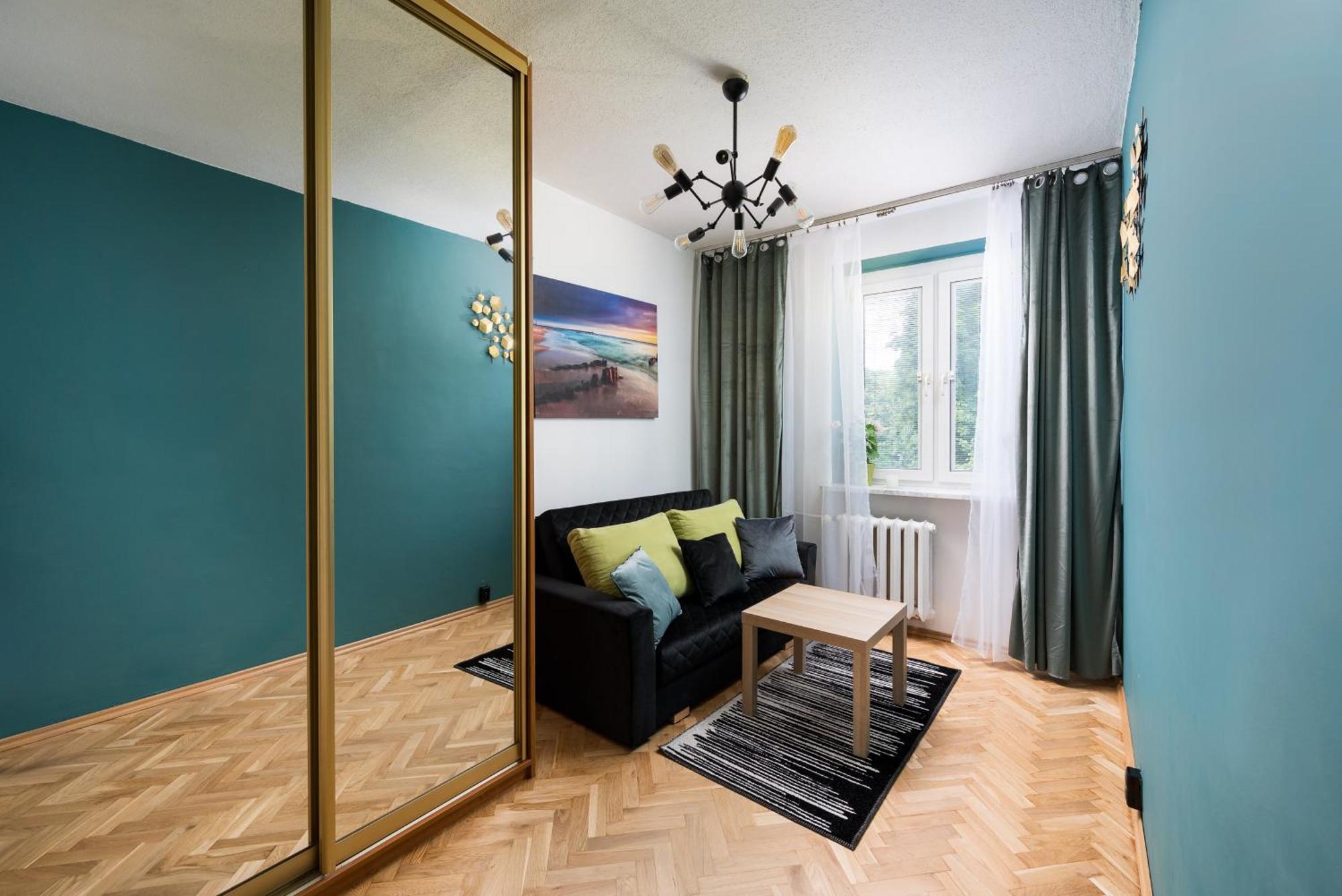 Metro Natolin Comfort Apartment