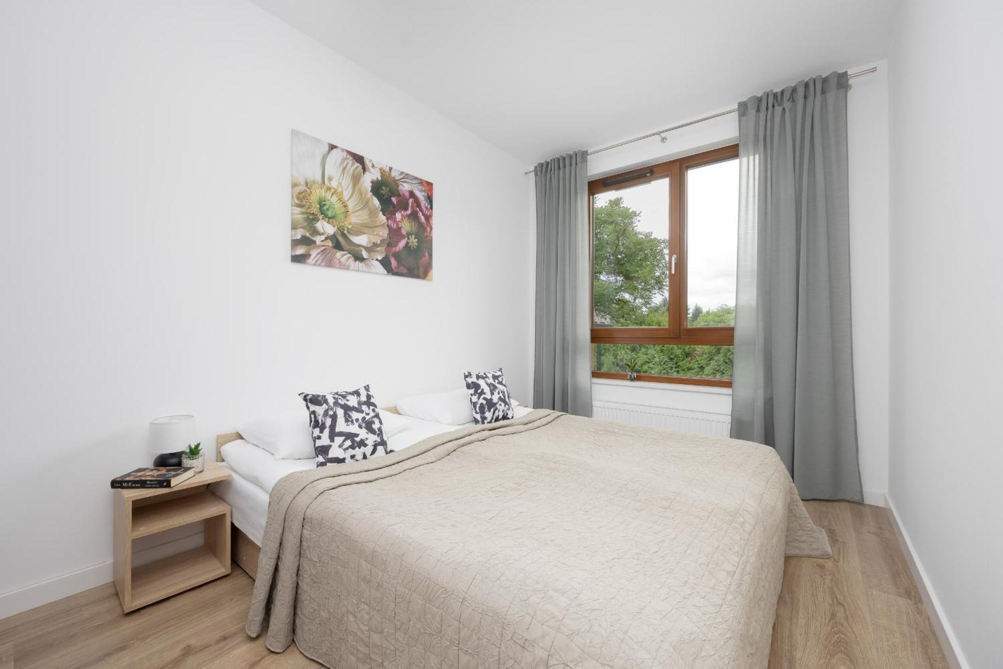 Apartment Nowoczesny Workspace Solipska Z Parkingiem By Renters Warsaw