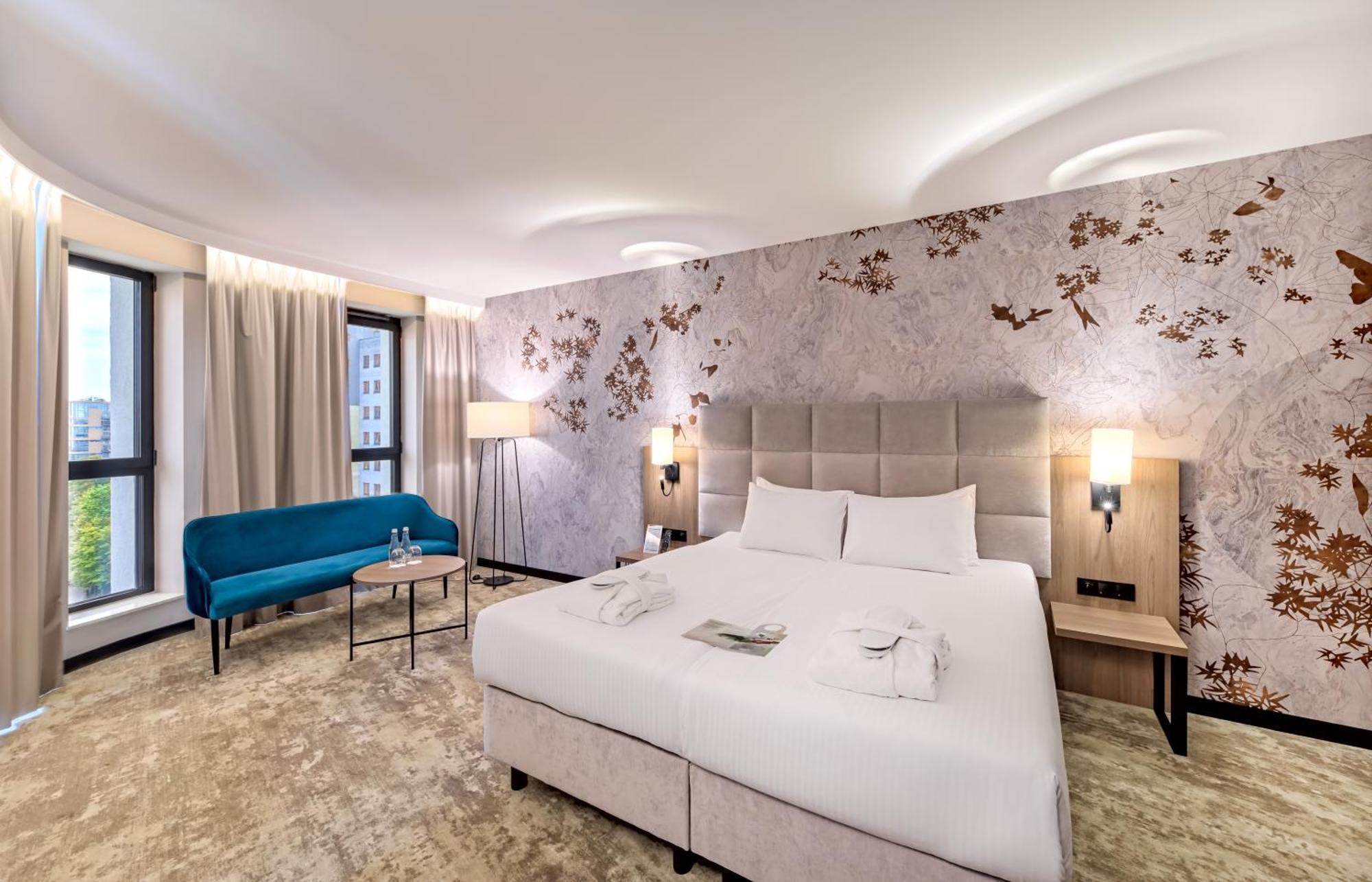 Khách sạn Focus Premium 4*