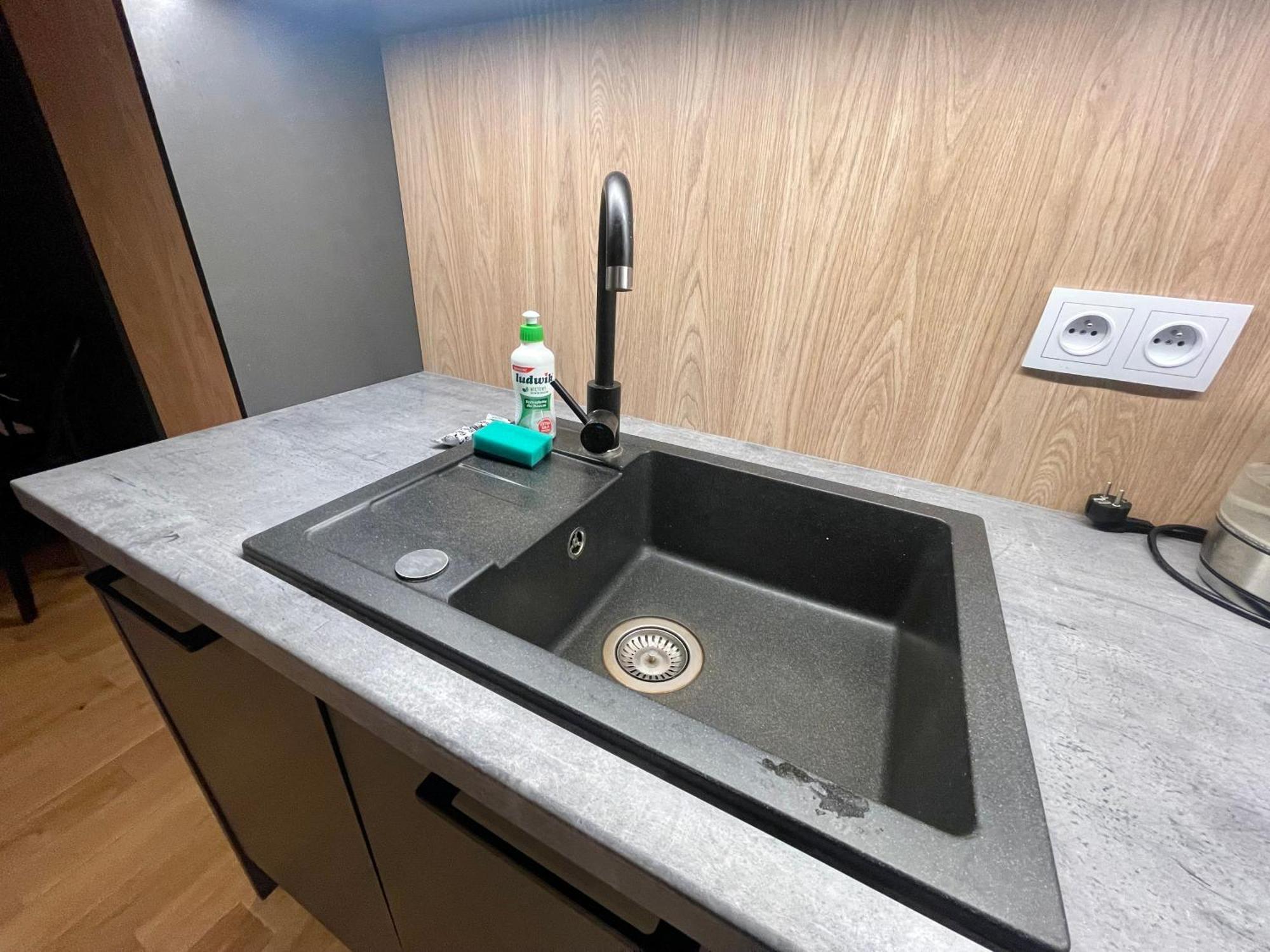 Apartamento Time&house Pileckiego Przy Centrum Onkologi I Klinice Novum Apartament Na Wylacznosc Pokoj,sypialnia,lozko, Lazienka,kuchnia