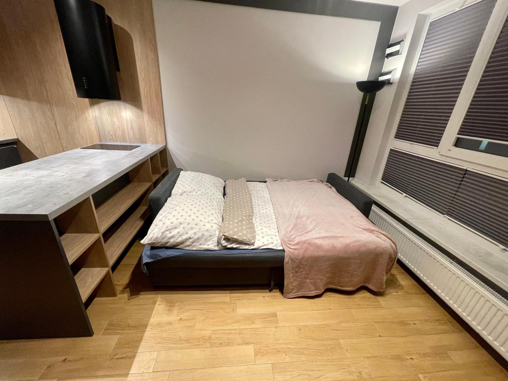 Apartamento Time&house Pileckiego Przy Centrum Onkologi I Klinice Novum Apartament Na Wylacznosc Pokoj,sypialnia,lozko, Lazienka,kuchnia *