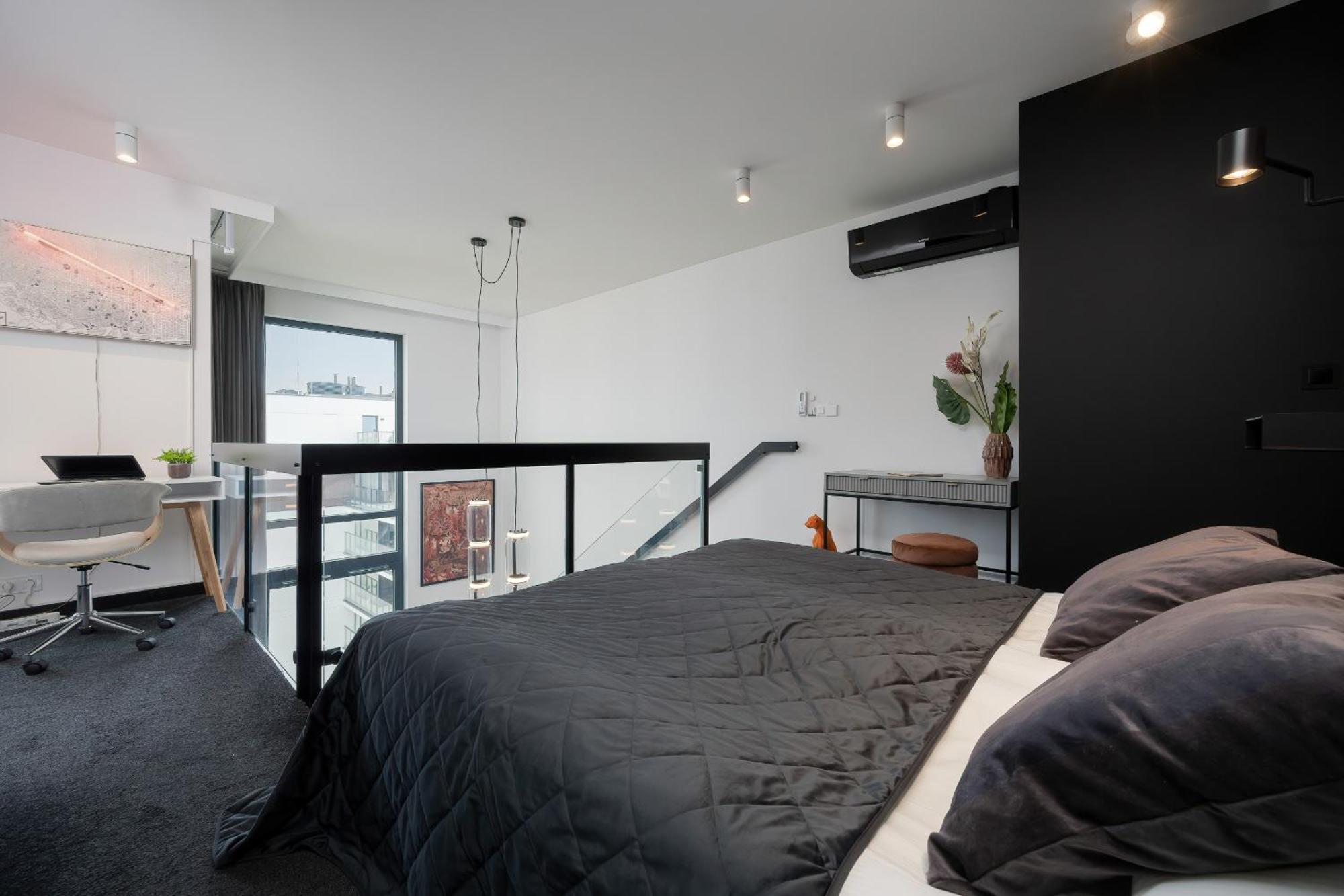 Apartment Ekskluzywny Z Antresola By Renters Prestige Warsaw
