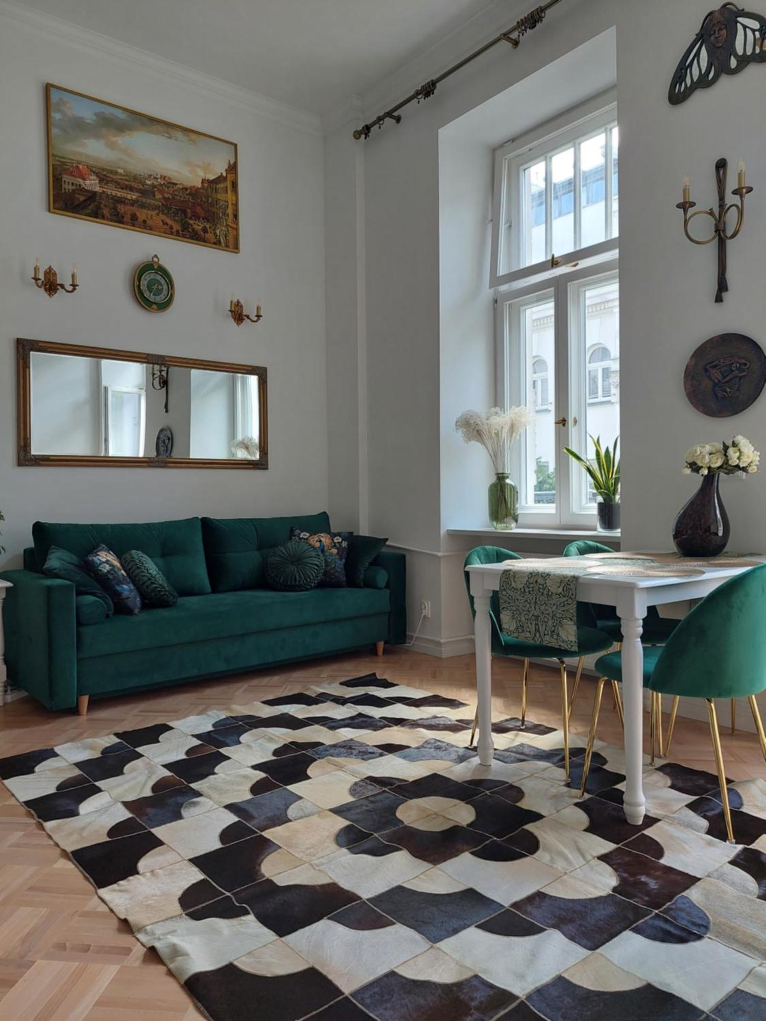 Green Apartament Hoza Centrum Apartment Warsaw