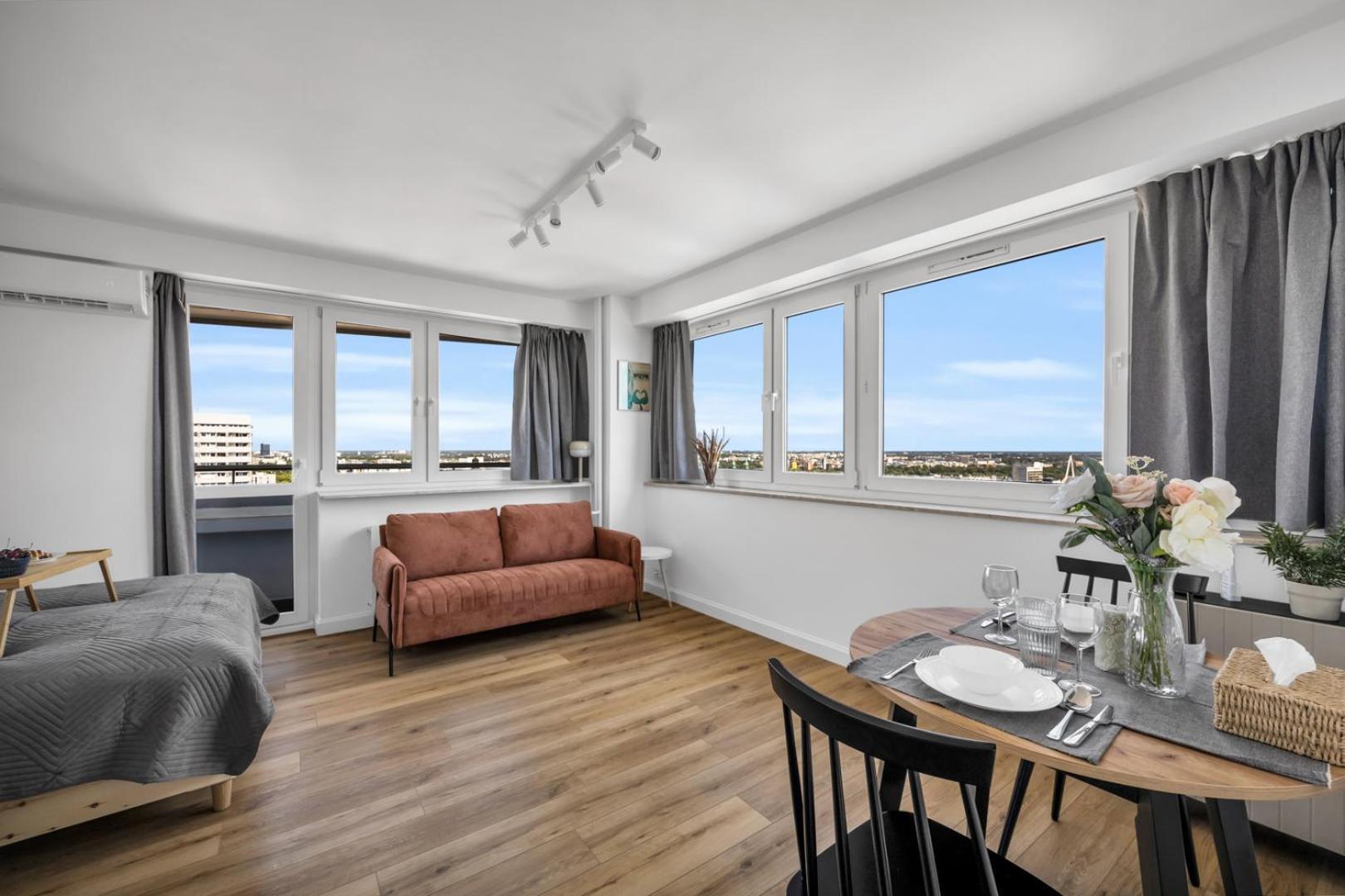 21st Floor Centrum - Balcony, View, Ac - By Rentujemy Warszawa