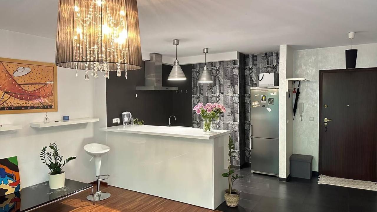 55 M2 12 Minutes To The Center Apartment Warsaw