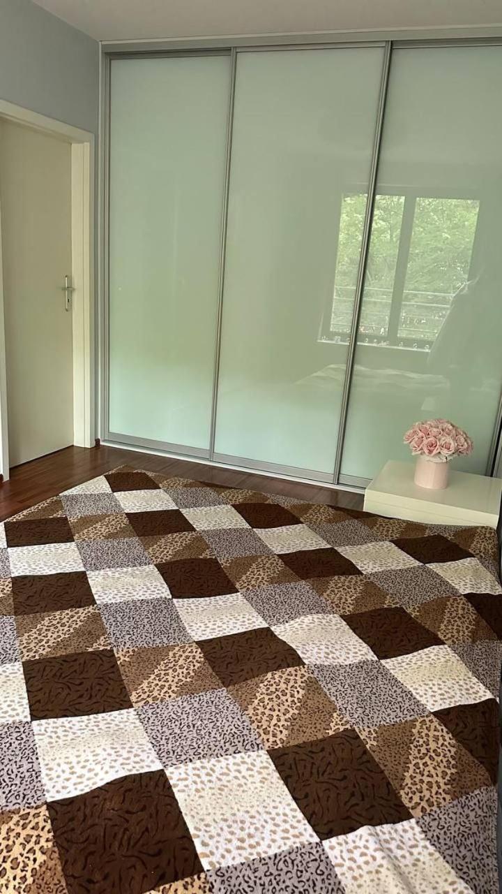 55 M2 12 Minutes To The Center Warsaw