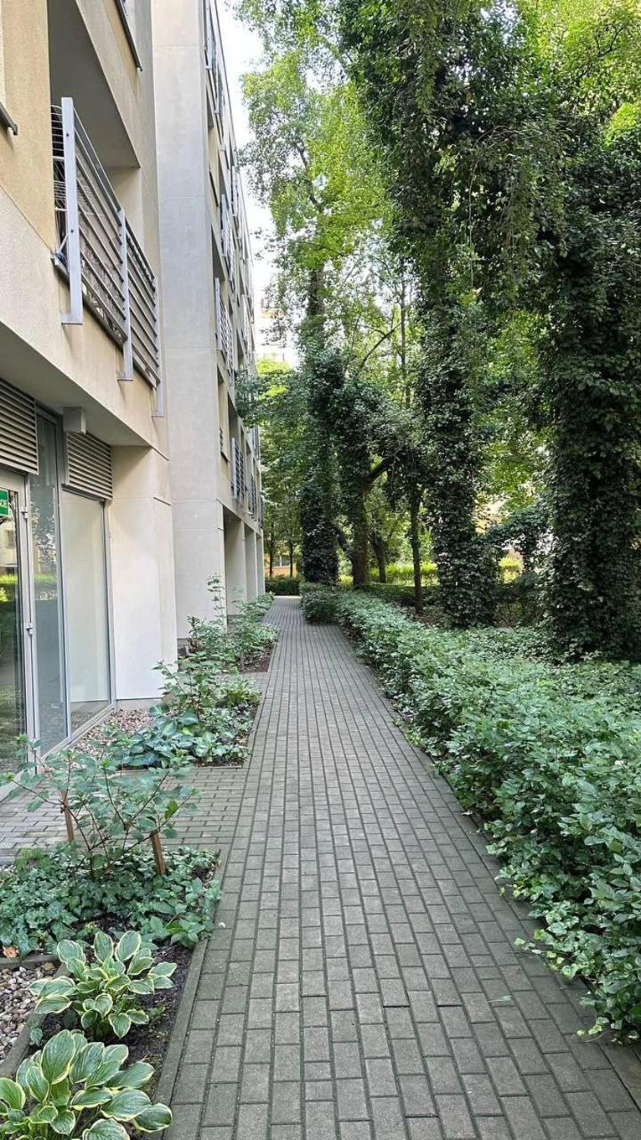 Apartment 55 M2 12 Minutes To The Center *