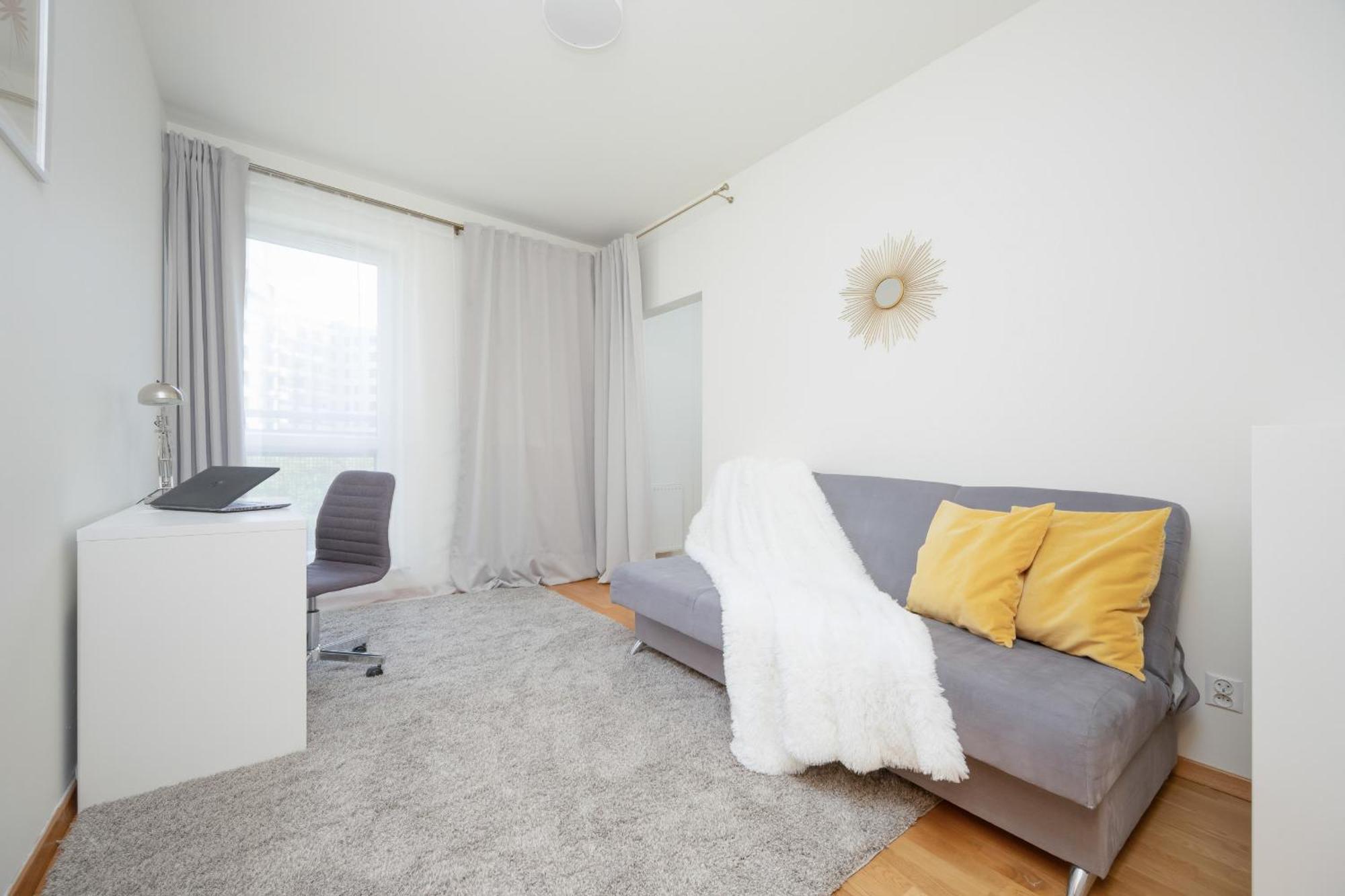 Apartament Wyjatkowy Z 3 Sypialniami I Balkonem By Renters *