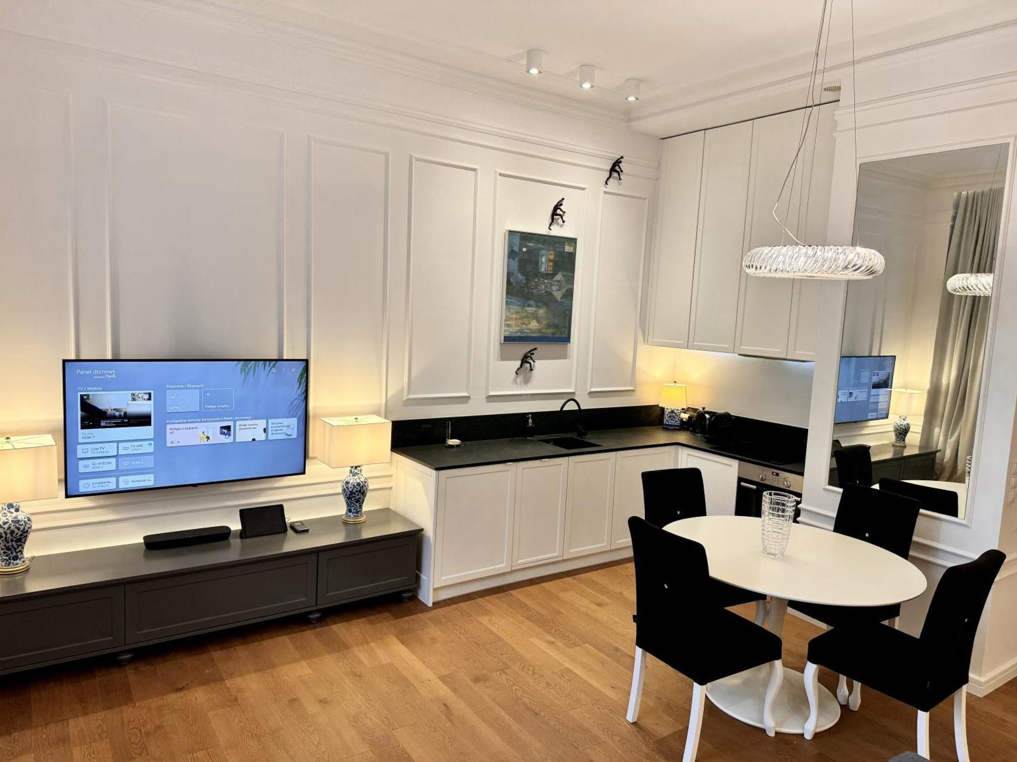 Aparthotel Mondrian Luxury Suites & Apartments Old Town Warsaw