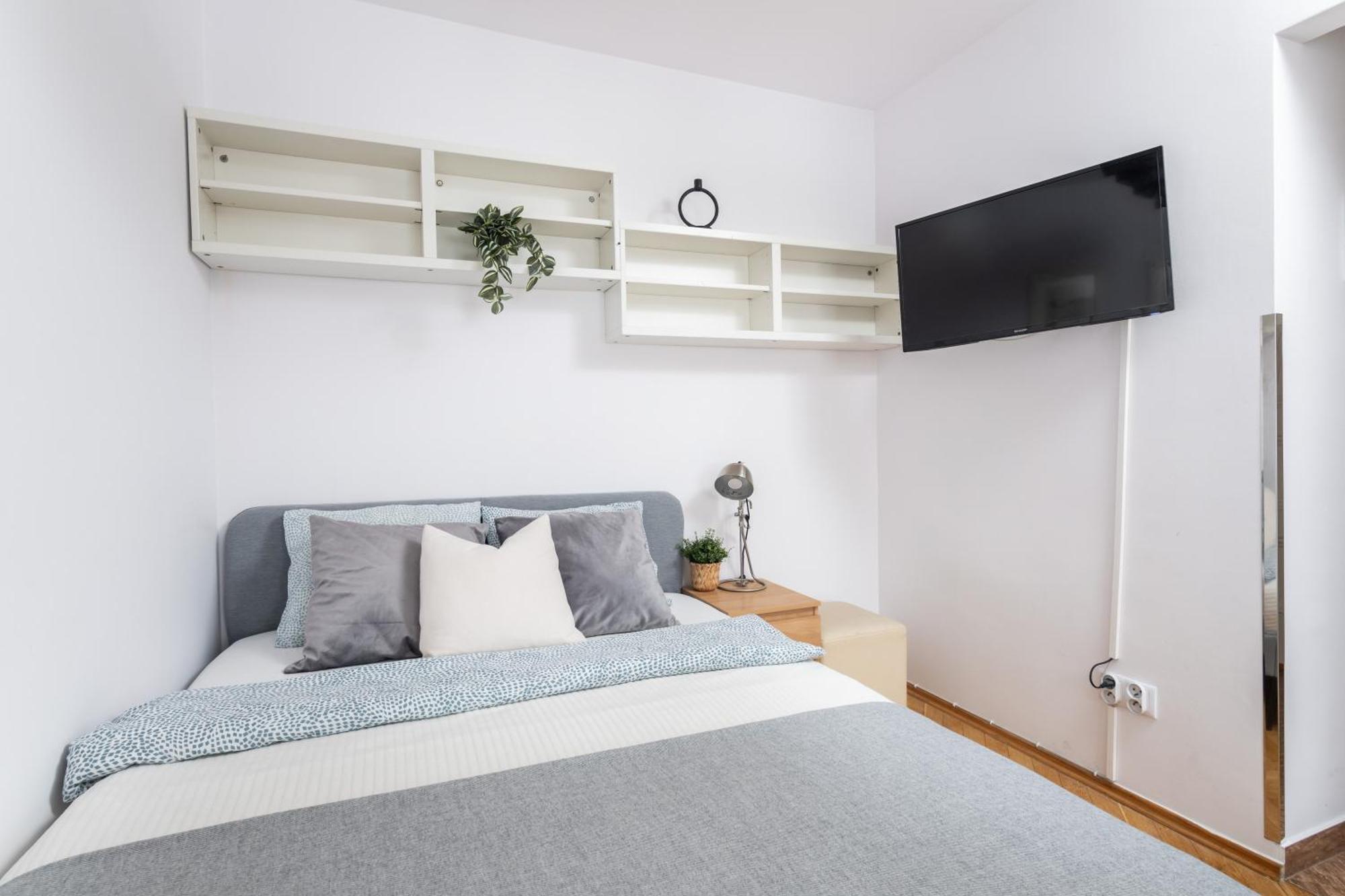 Apartment Superapart Kilinskiego 3, Cozy Urban Retreat, Perfect For Couples *
