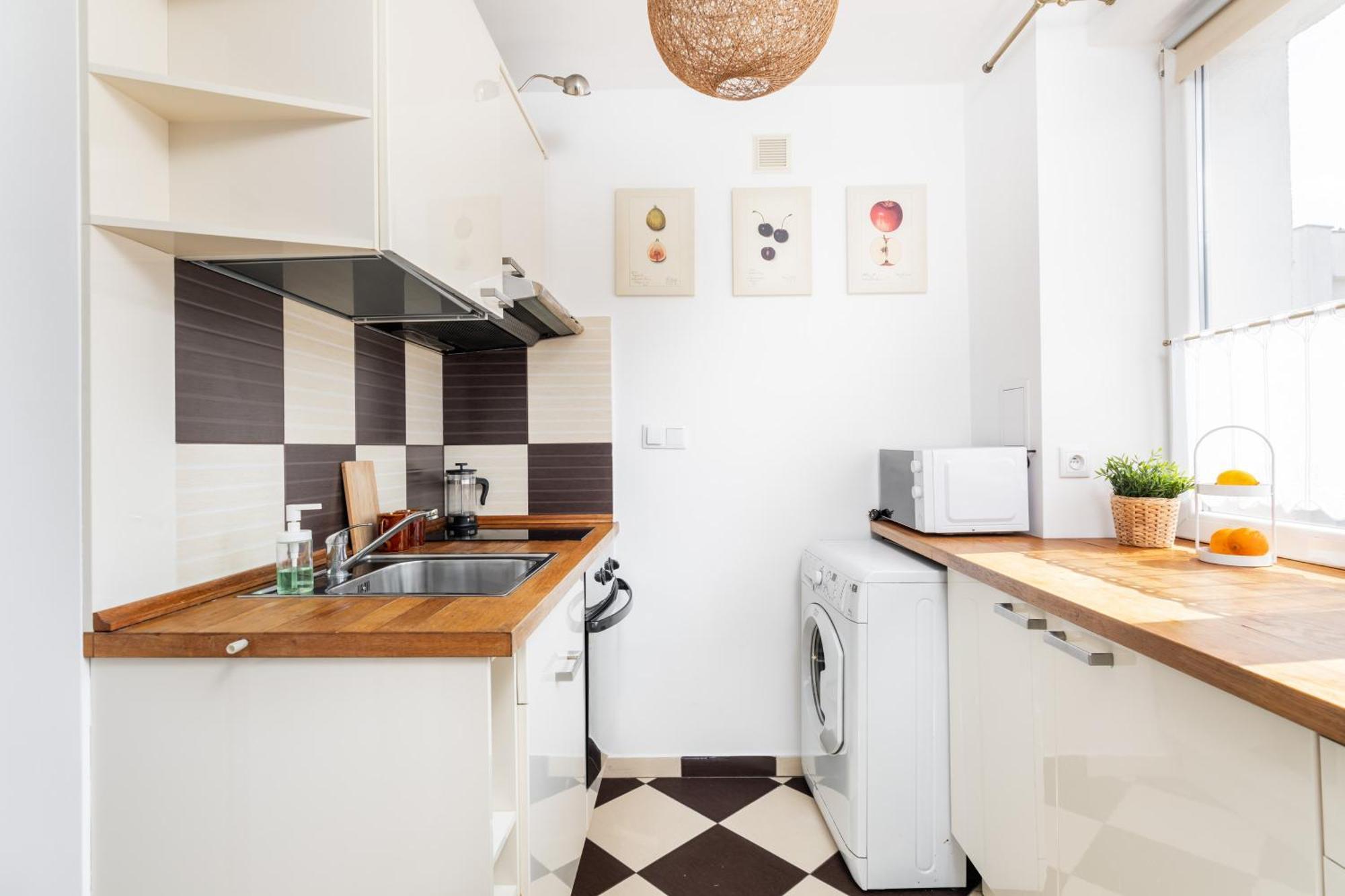 Superapart Kilinskiego 3, Cozy Urban Retreat, Perfect For Couples Apartment *