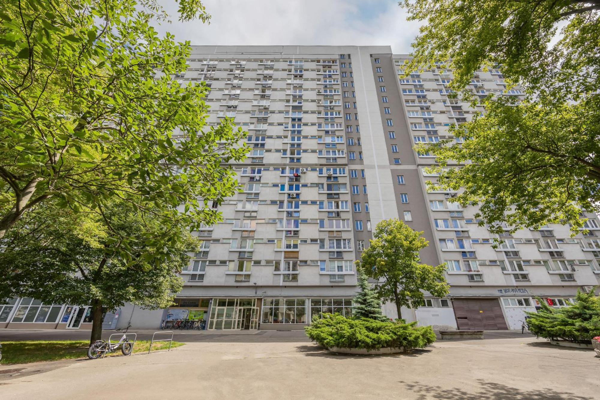 Bright Apartament Wola Ideal For Remote Work By Renters Apartament Warszawa