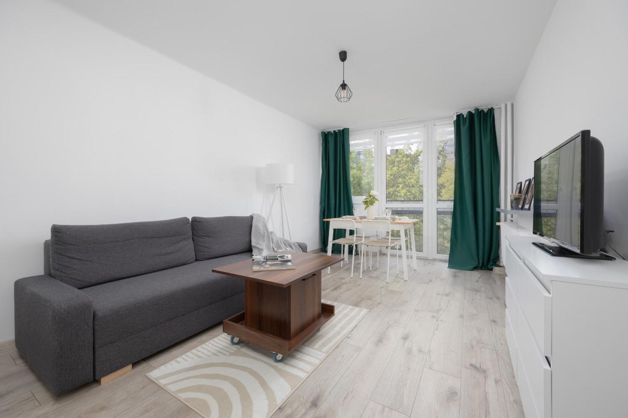 Bright Apartament Wola Ideal For Remote Work By Renters *