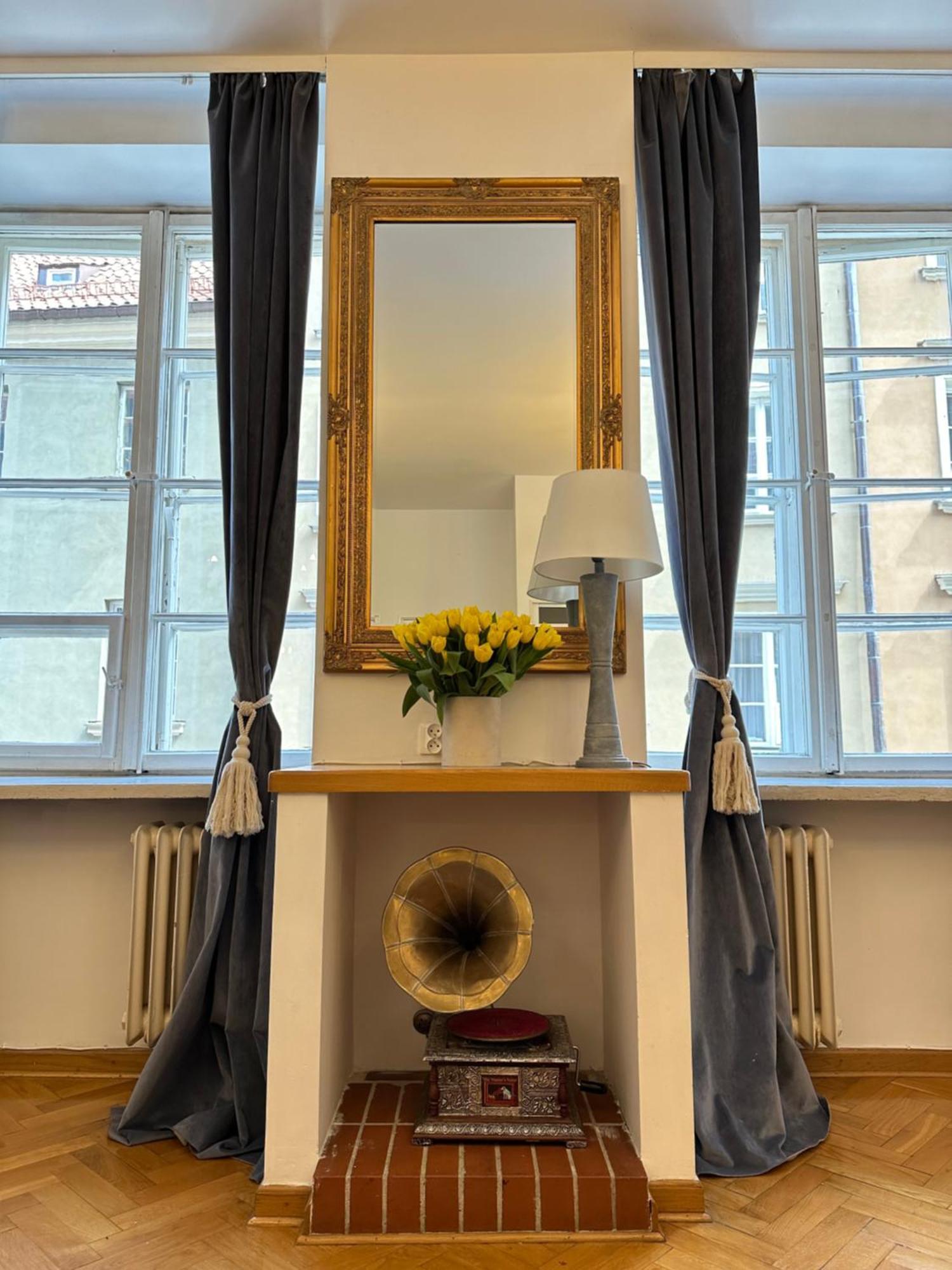 Apartment Charming At Old Town Warsaw