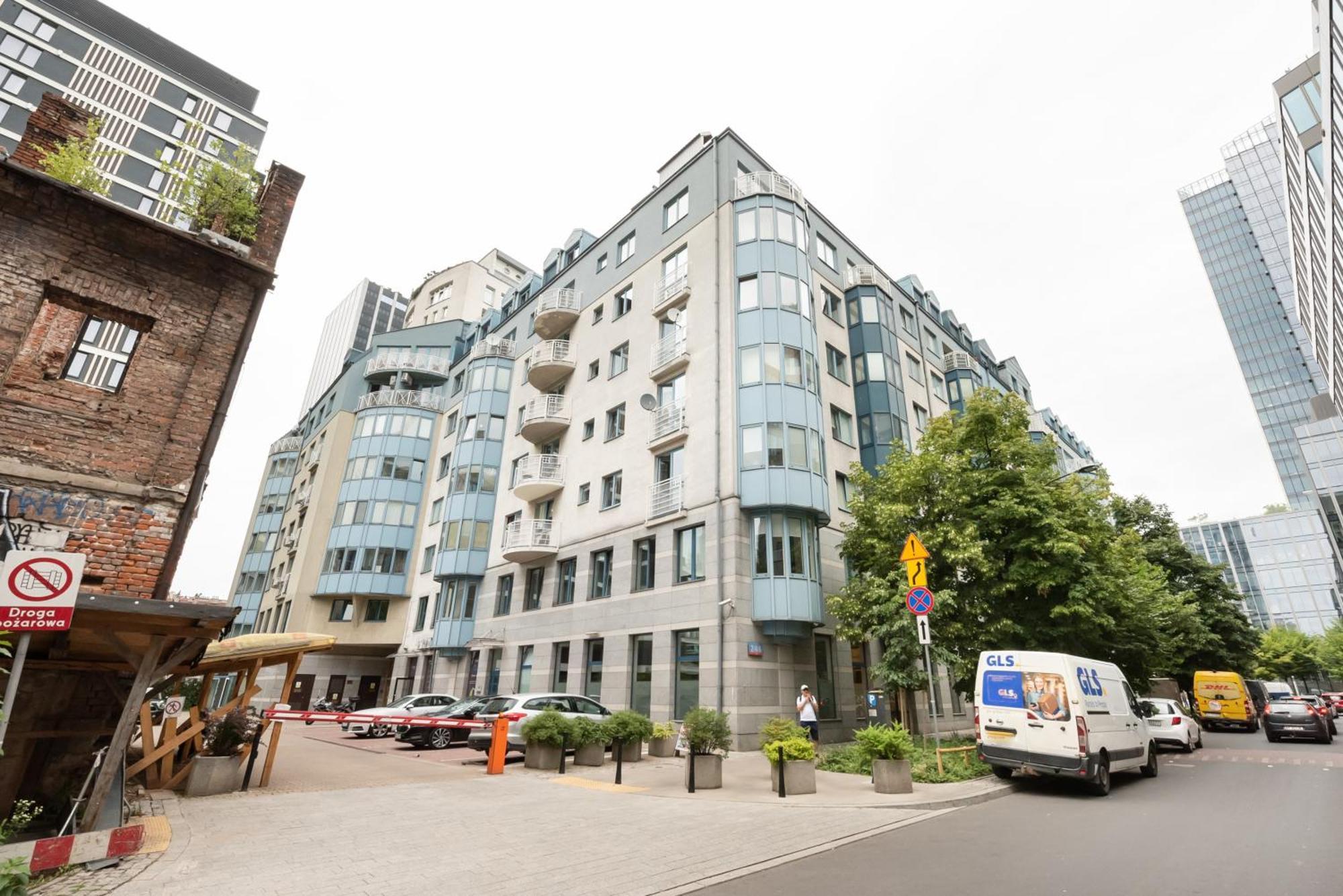 Apartment Wola Norblin Spacious *