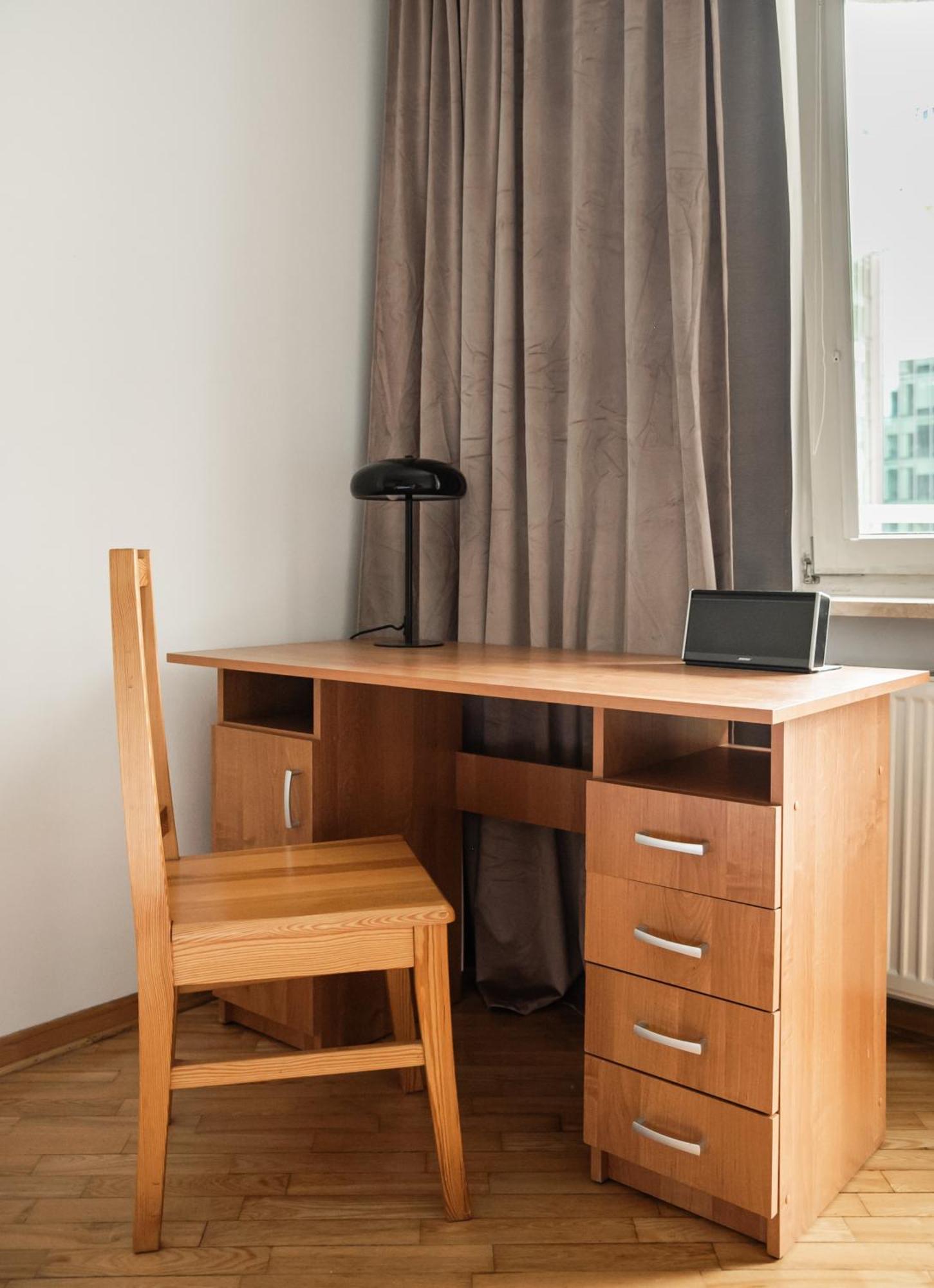 Wola Norblin Spacious Apartment