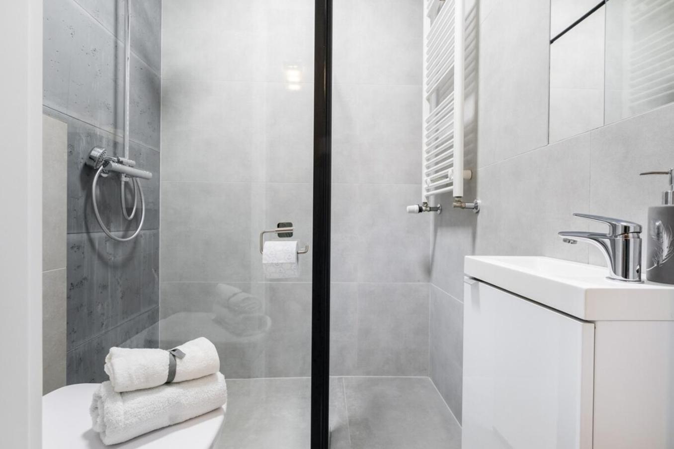 Pelczynskiego Oregano Premium Apartment *