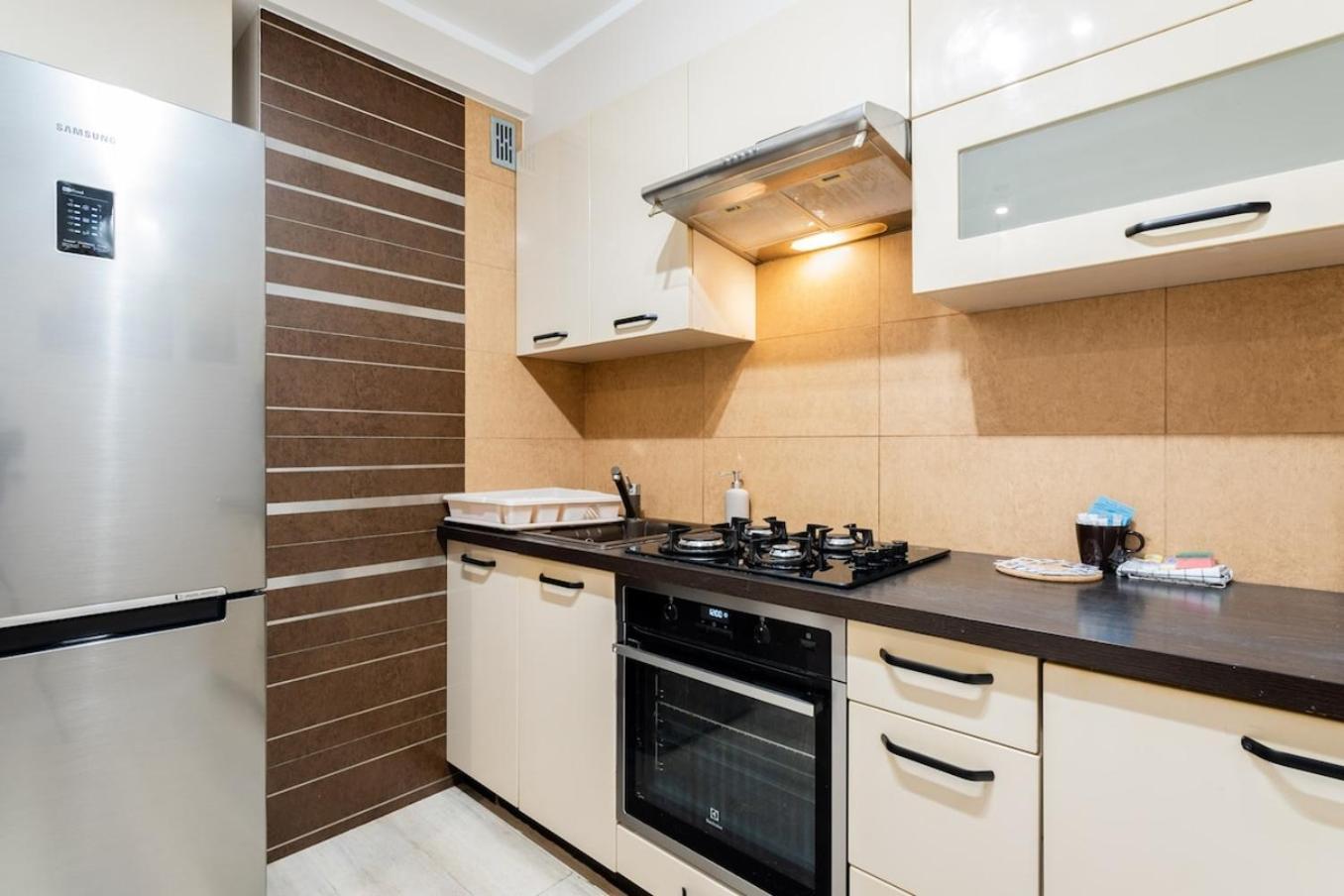 Apartment Toffee Center