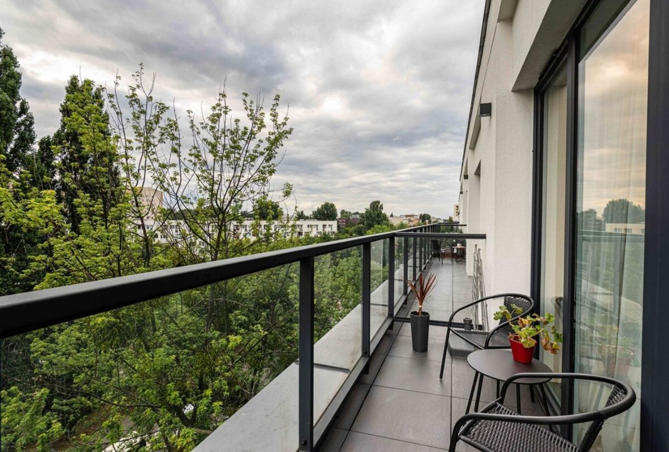 Praga Factory Stylish Spot Apartment *