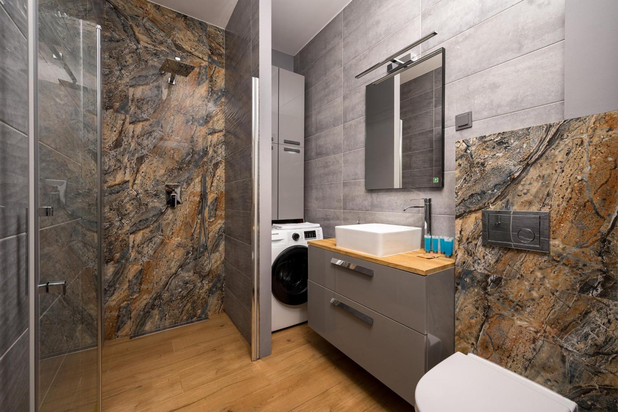 Plac Konstytucji Deluxe Apartment *