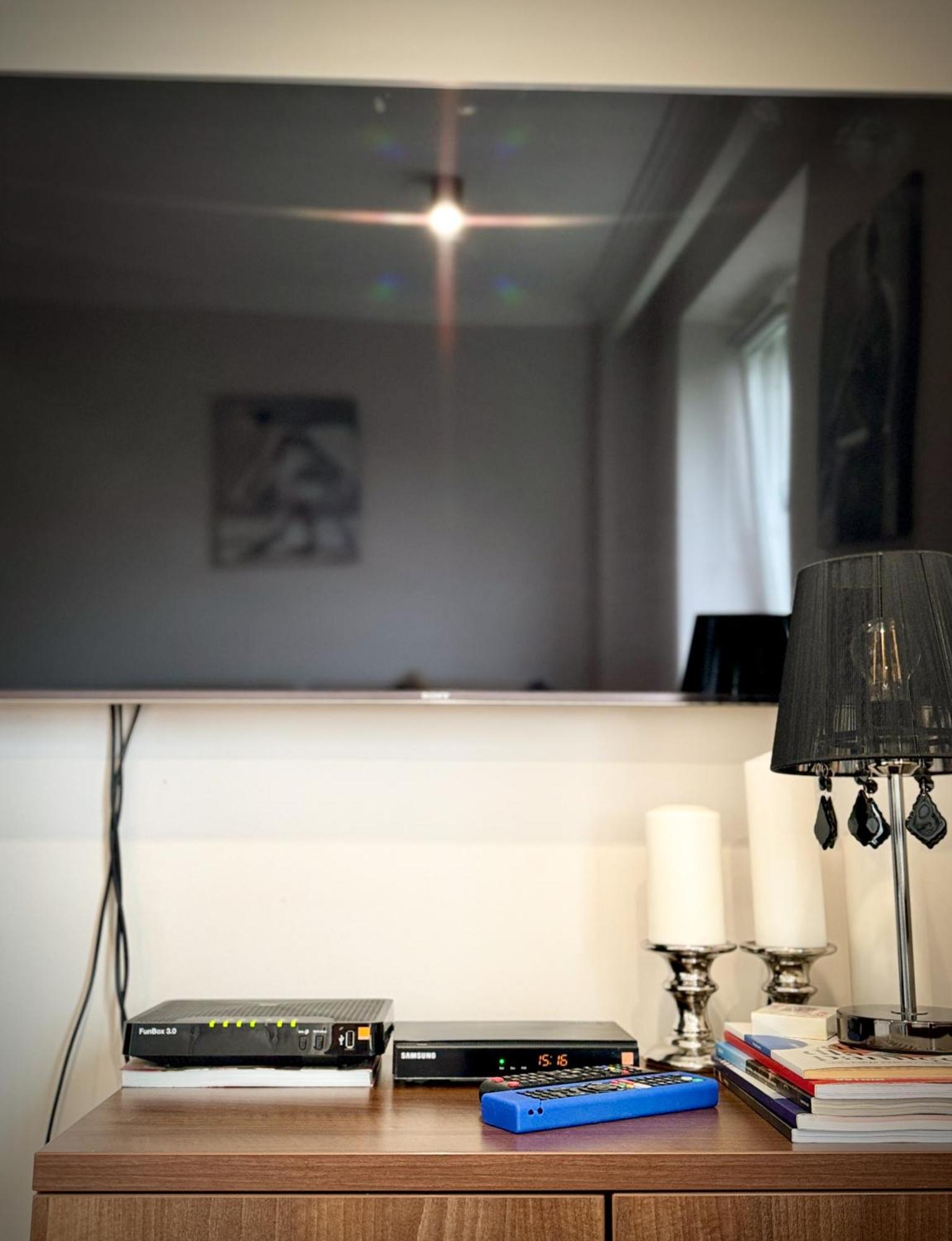 43m2 Saski- Blisko Starowki I Dworca Centralnego- Elektoralna 19a Warsaw