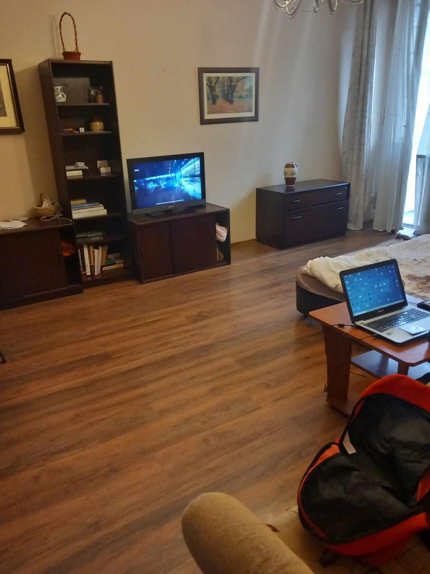 Apartament Ogromne Mieszkanie W Centrum *