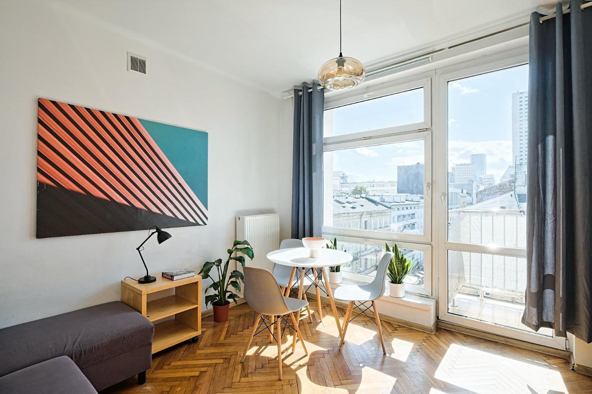 Urbannestgroup - View N8 Apartment *