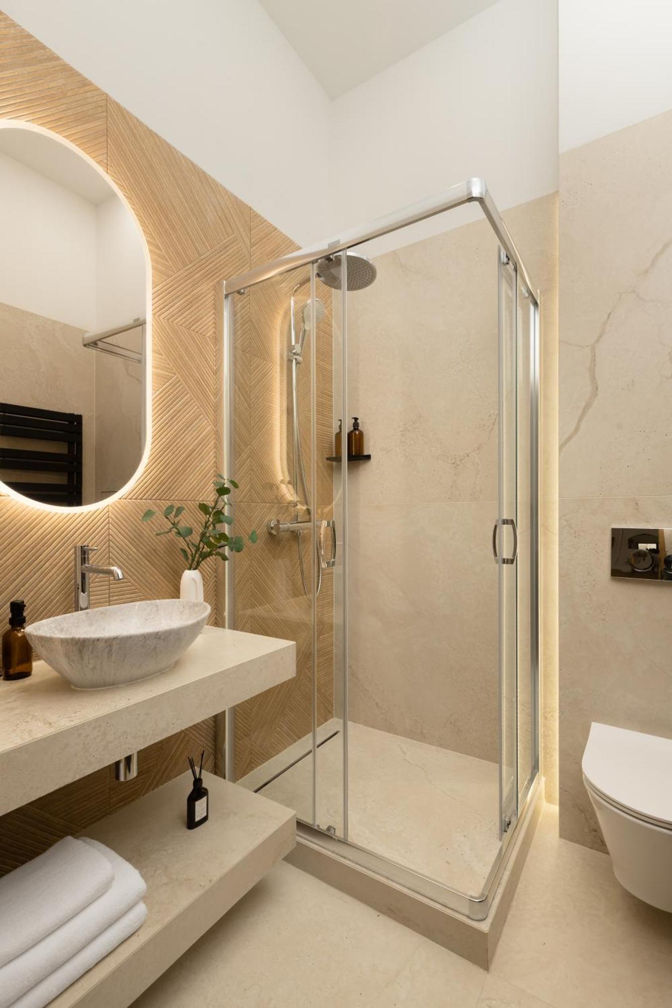 Movo Prestige Old Town Apartment