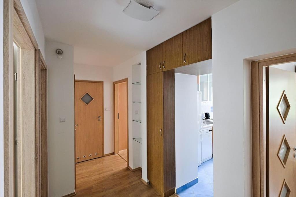 Urbannest- Sonaty 6c Apartment *