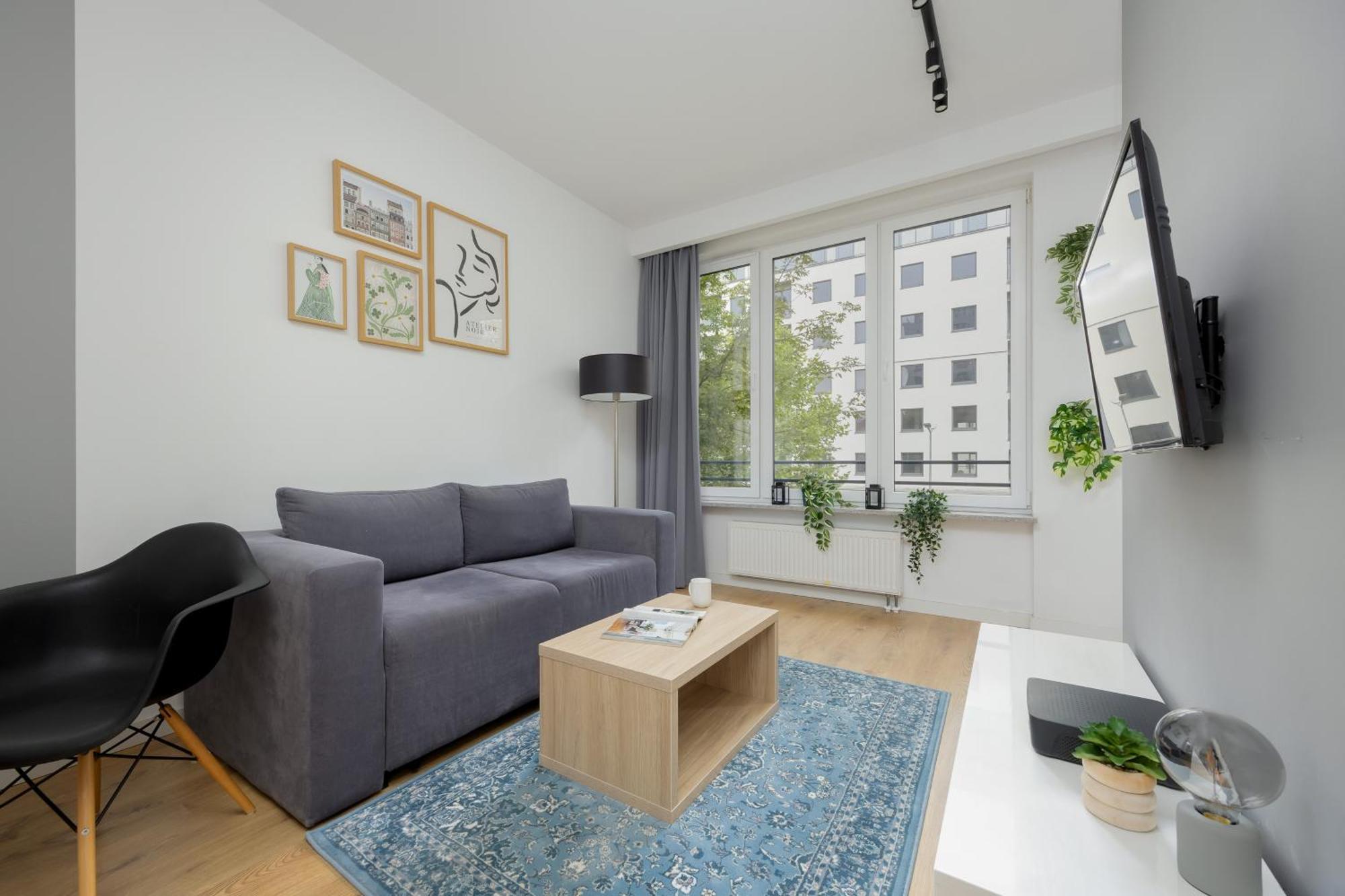 Wola Pet-friendly With Ac Slawinska By Renters Warszawa