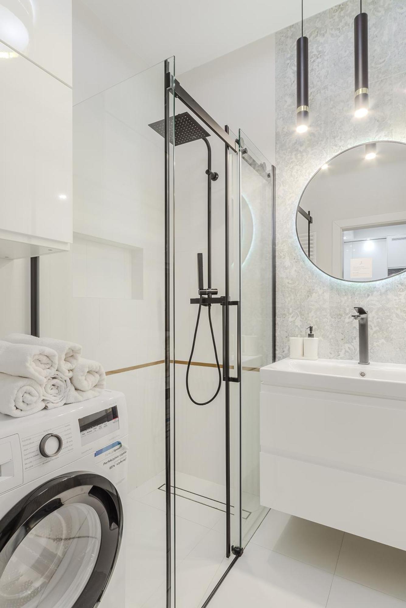 Apartment Premium On Browary Warszawskie With Parking & Balcony Warsaw