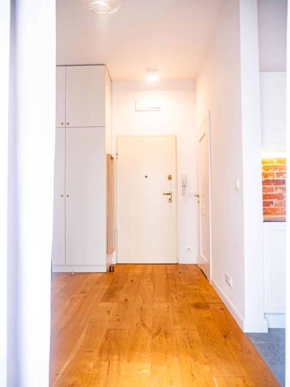 Stylowe Mieszkanie - Metro Dworzec Wilenski, Pge Narodowy Apartament