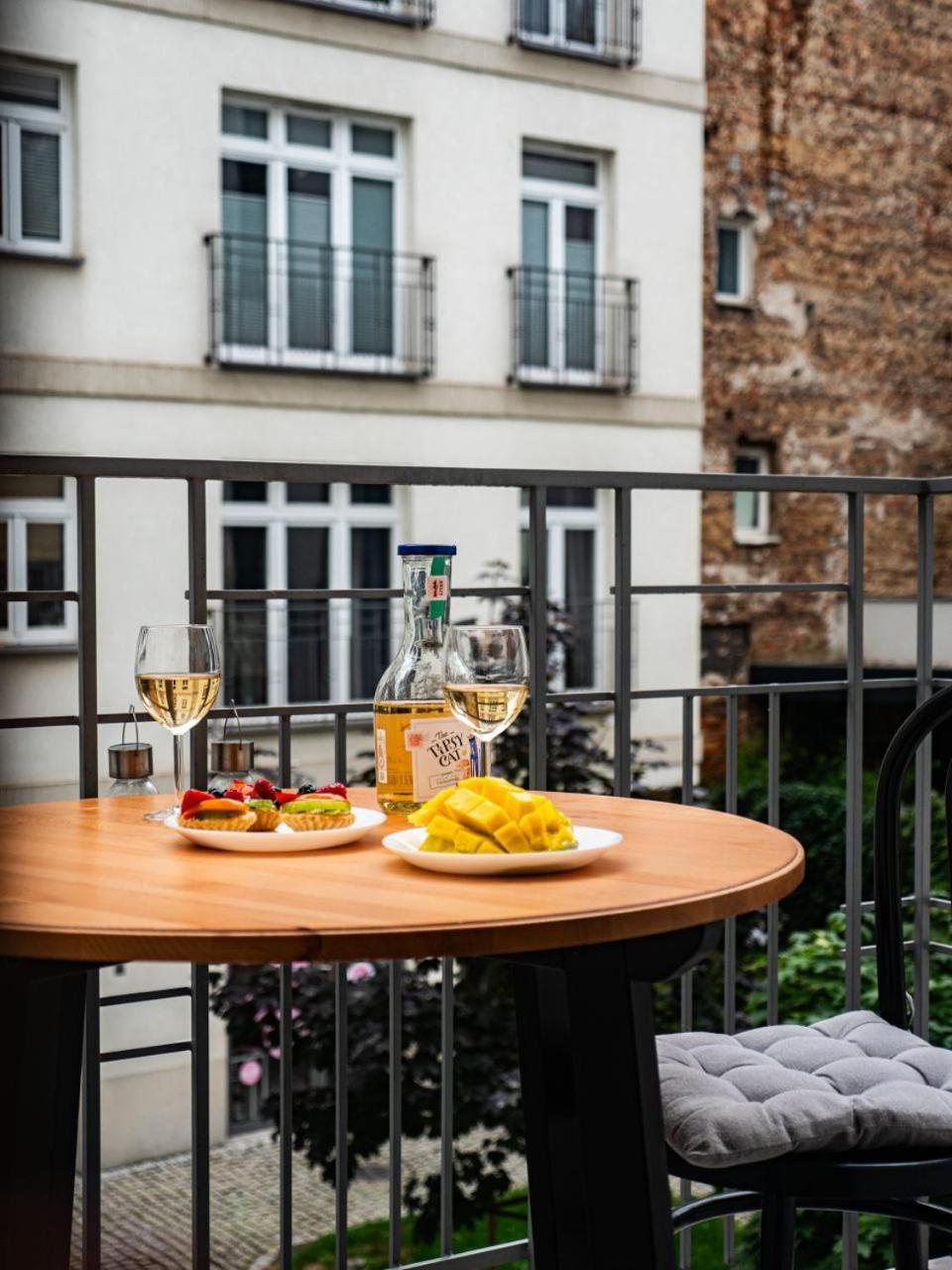 Apartament Stylowe Mieszkanie - Metro Dworzec Wilenski, Pge Narodowy