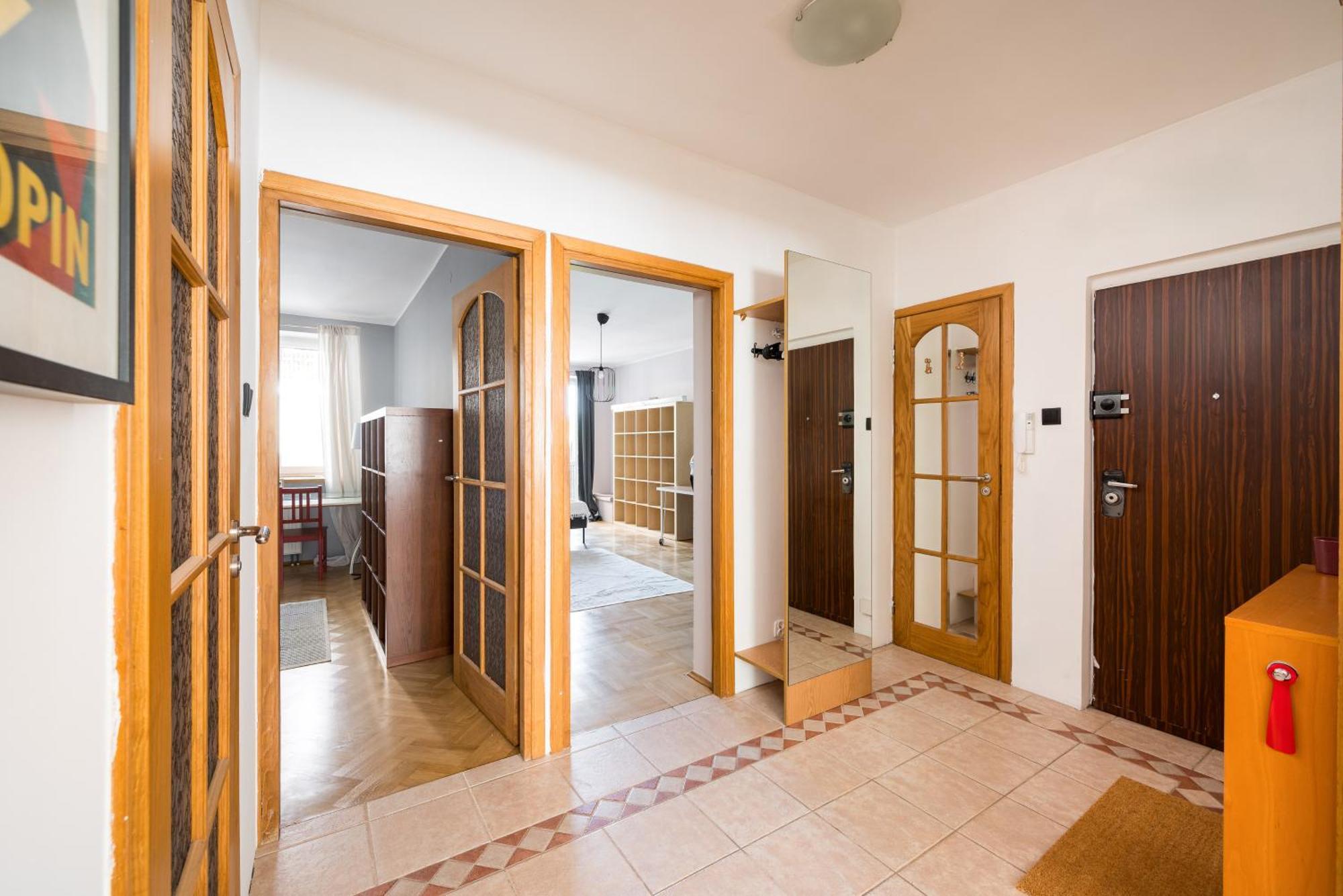 Praga Poludnie Spacious Apartment