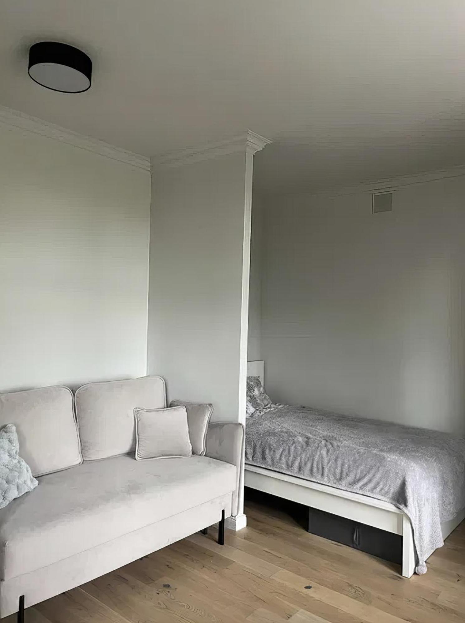 Apartament R1 *